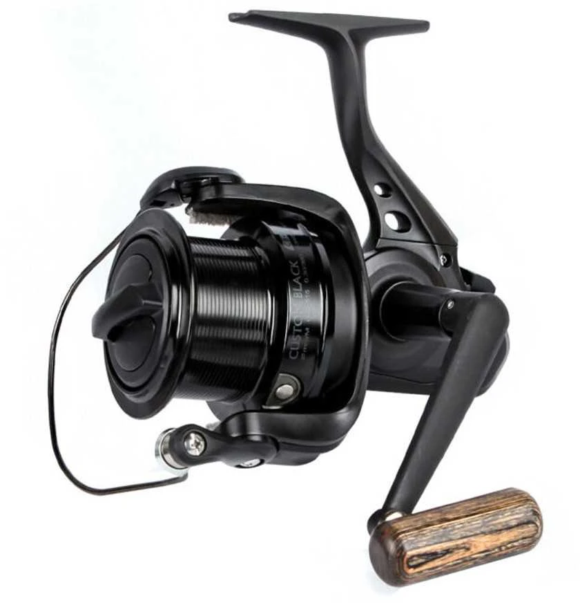 Ritė Okuma Custom Juodas CB 60-80