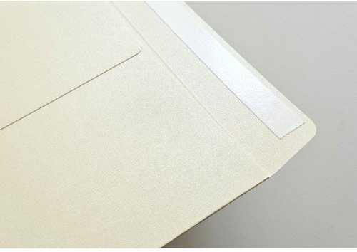 Galeria Papieru Vokai A4 PEARL 210g 5vnt kreminiai