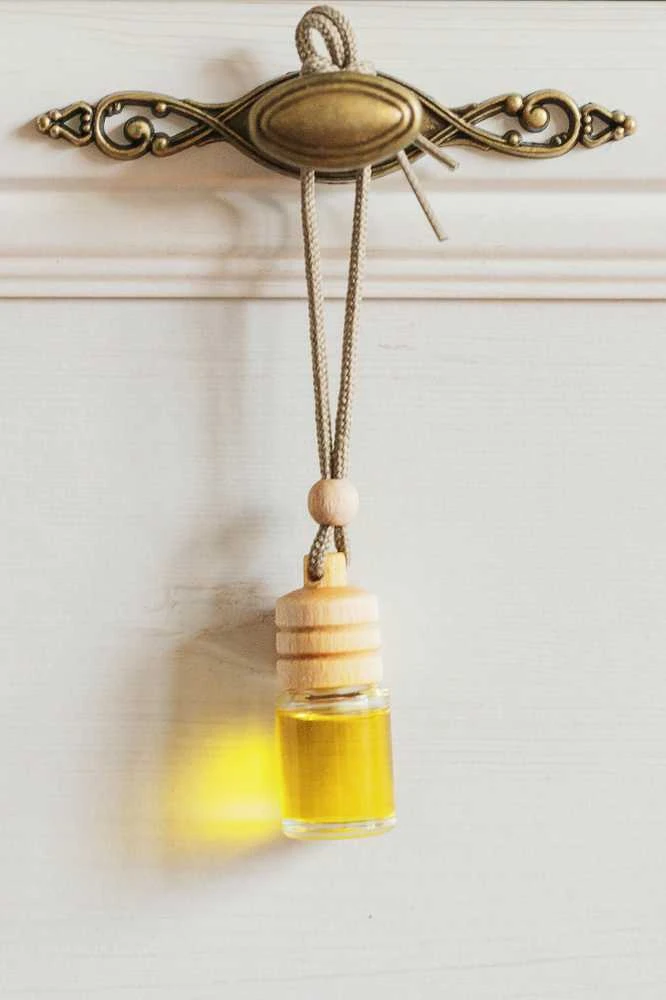 Lukata Automobilinis oro gaiviklis – aromatinga palaima kelyje!
