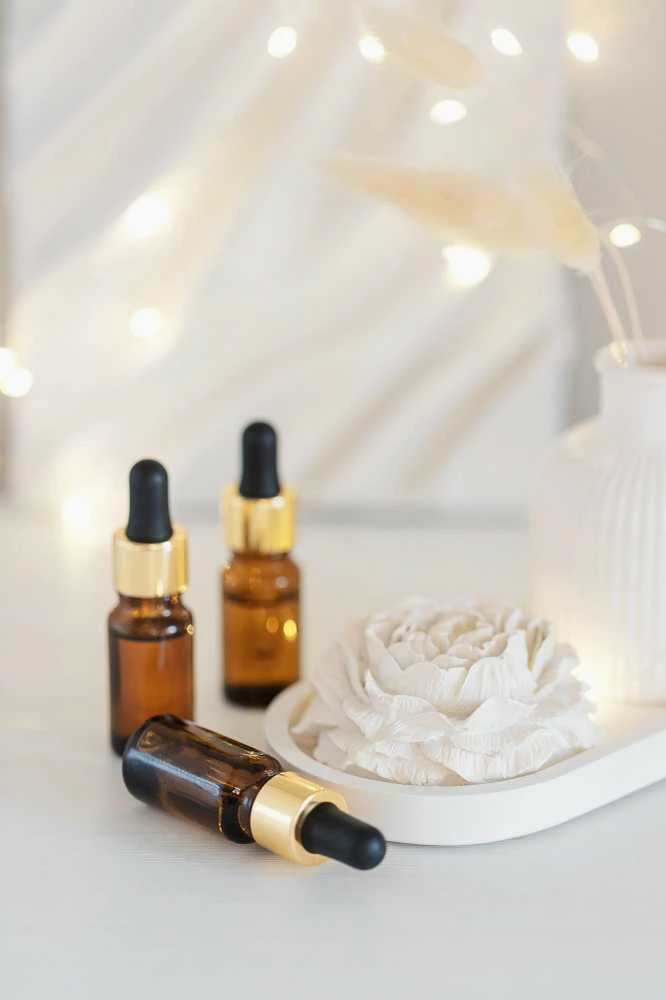 Lukata Gipsinis bijūnų žiedas su aromatiniu aliejumi 10ml, Namų dekoro elementas