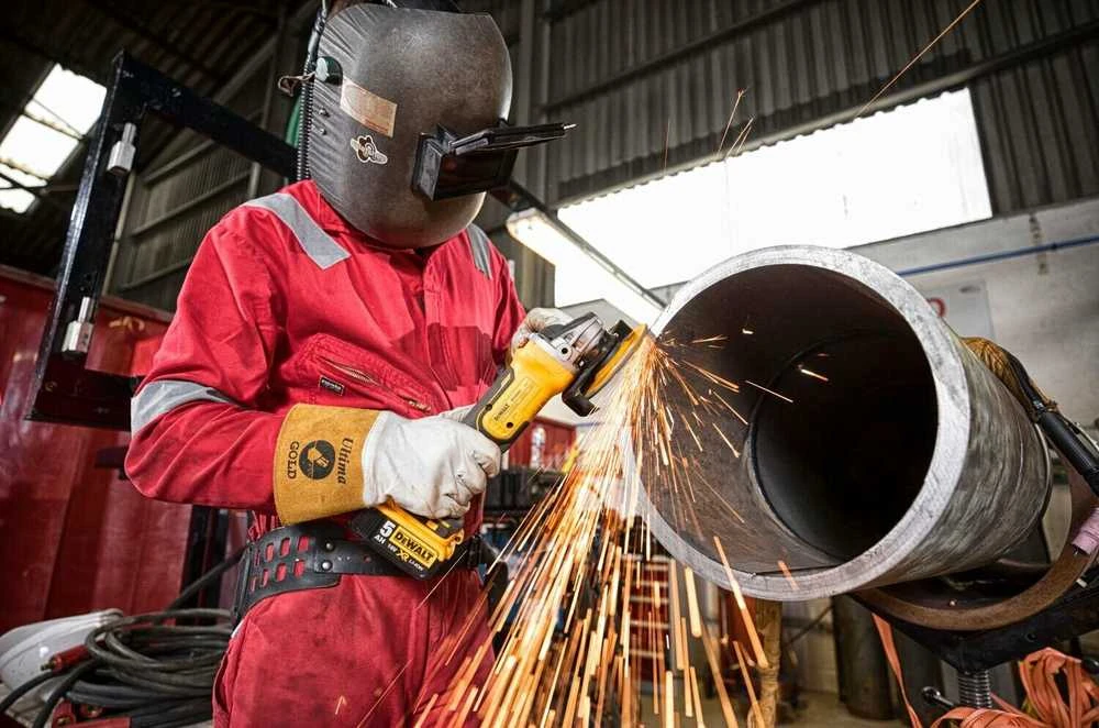 Dewalt Kampinis šlifuoklis DCG405P3-QW