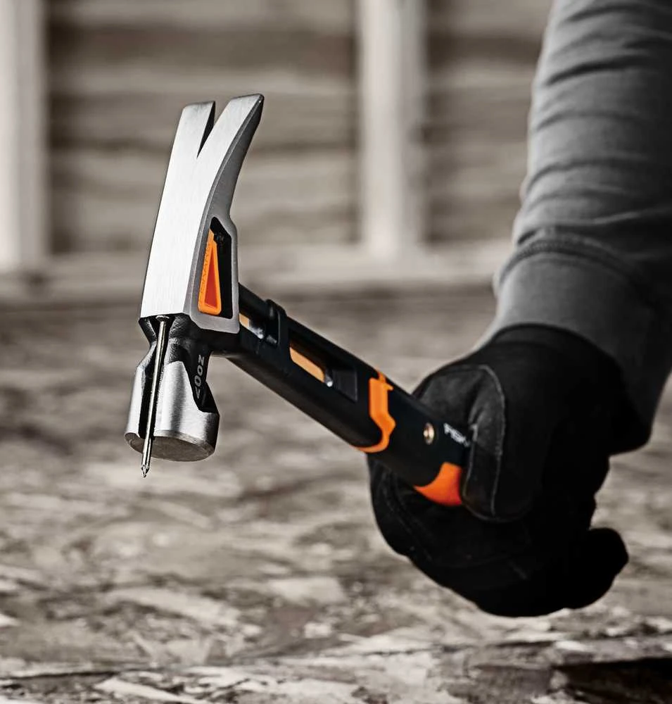 FISKARS Plaktukas universalus su viniatraukiu L