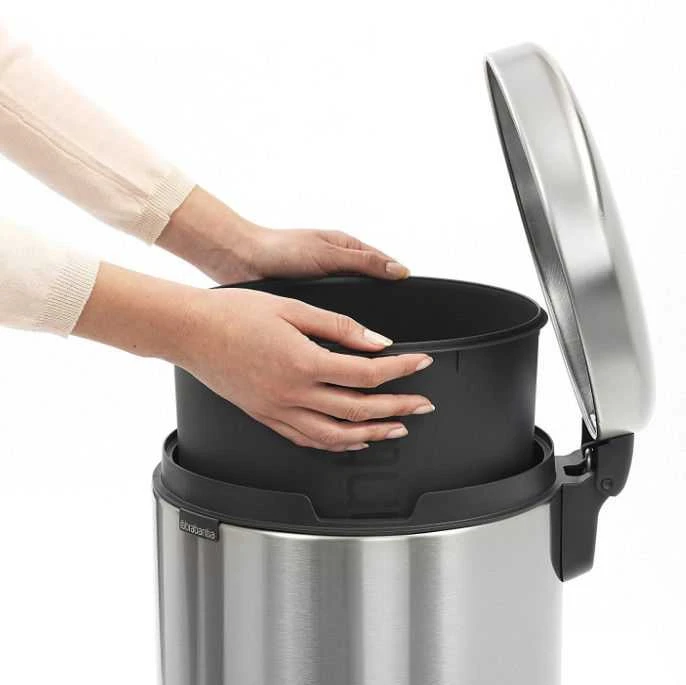 Brabantia Šiukšlių dėžė, NewIcon 30L - Matt Steel