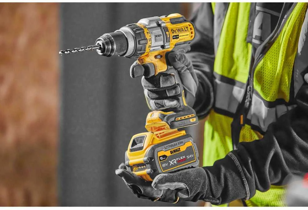 Smūginis suktuvas-gręžtuvas DeWalt XR DCD999X1; 18 V; 1x9,0 Ah akum.