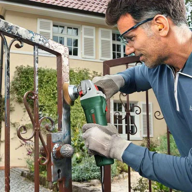 Bosch UniversalGrind 750-125 Kampinis šlifuoklis
