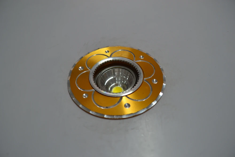 Dekoratyvinis šviestuvas DIA95H18mm BESK