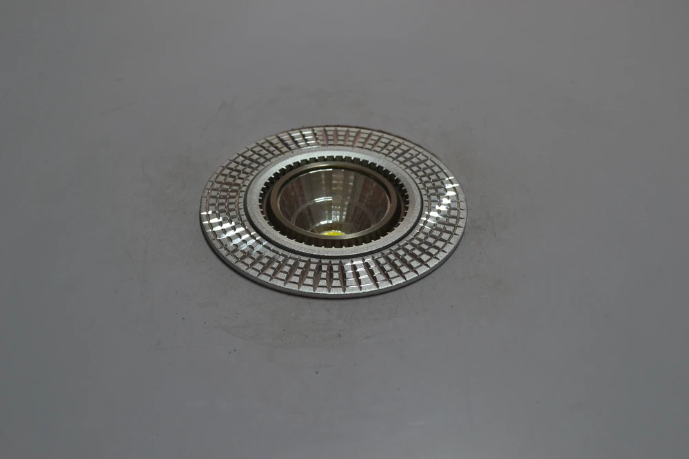 Dekoratyvus šviestuvas DIA80H18mm BESK