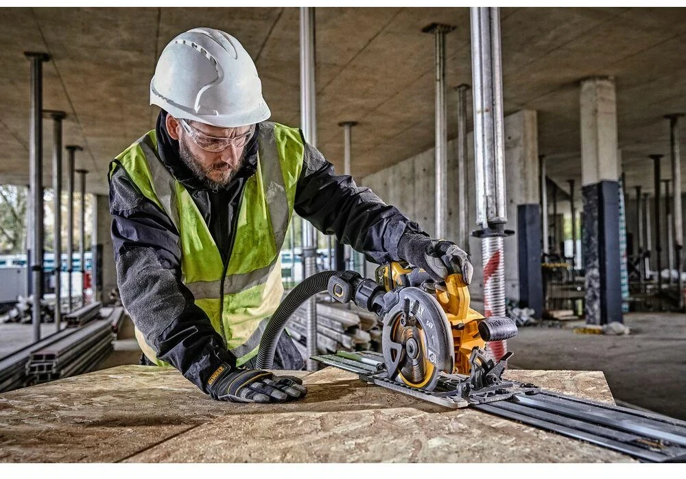 Akumuliatorinis diskinis pjūklas DeWalt DCS579NT-XJ; 54 V; (be akumuliatoriaus ir pakrovėjo)