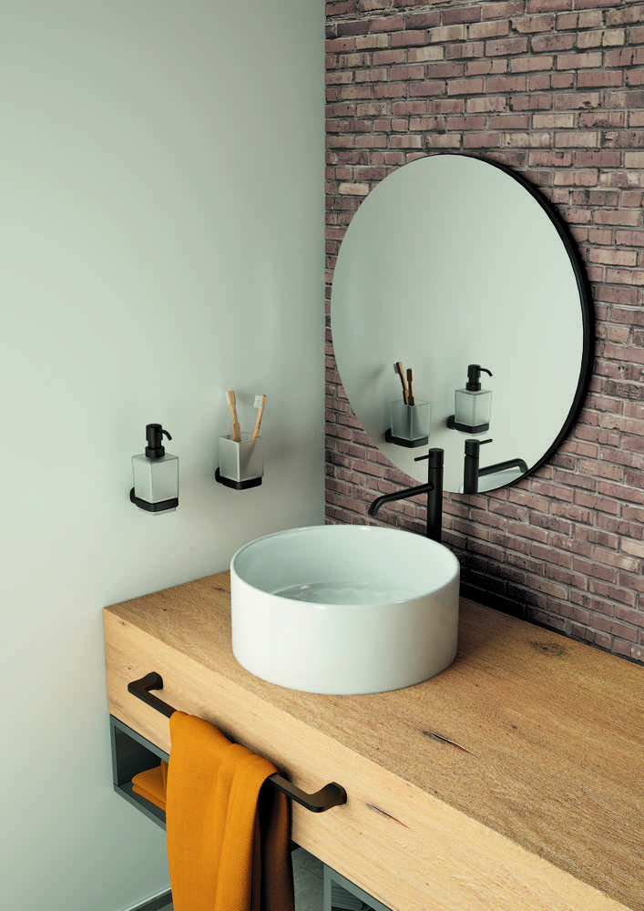 Domoletti AMALFI TOWEL HOLDER 35 CM Matinis Juodas