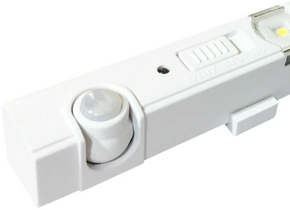 E-LIGHT ŠVIESTUVAS TVIRTINAMAS 0.3W 30LM 4000K 3XAAA