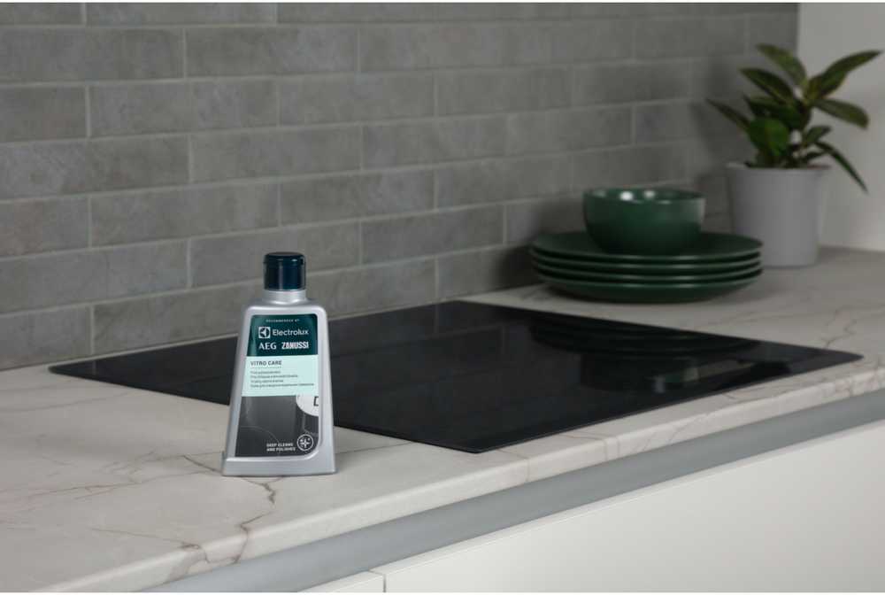 Electrolux Vitro Care - Hob Cleaner 300 ml