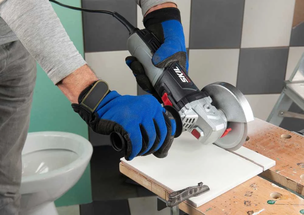 SKIL Kampinis šlifuoklis 9021AA 600W 125mm