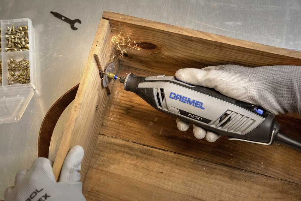 Elektrinis tiesinis šlifuoklis Dremel 4250-3/45 EU, 175 W