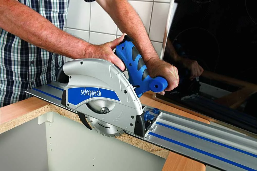 Įgilinamas pjūklas PL 55 + 2x700 mm linuotės, Scheppach