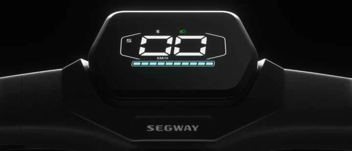 Segway Ninebot Kickscooter ZT3 Pro E 160 (Pažeista pakuotė)