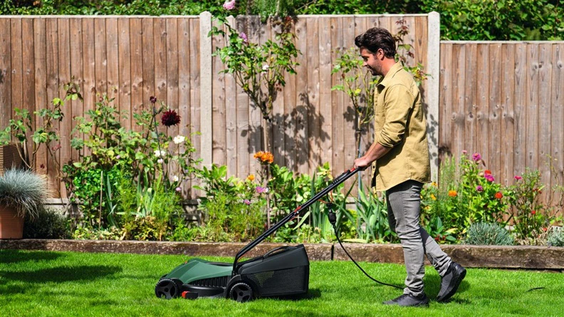 Elektrinė vejapjovė Bosch EasyRotak 32-215, 1200 W