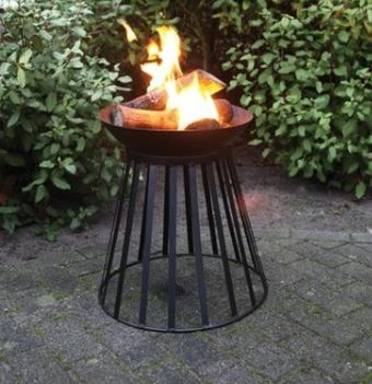 Esschert Des UGNIAKURAS , 470 mm x 470 mm x 490 mm