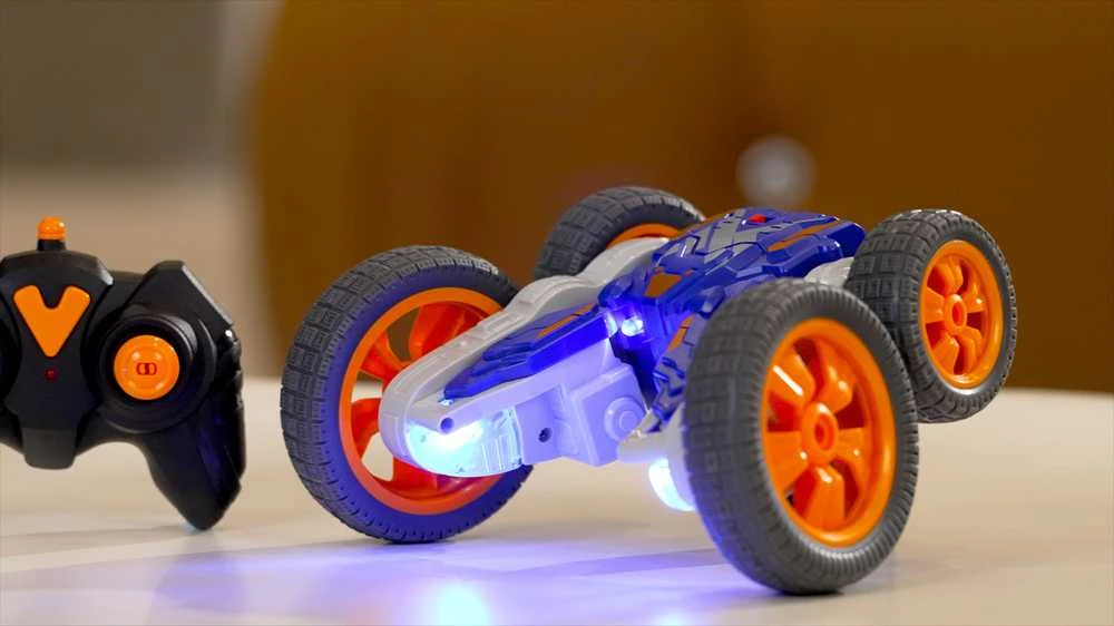 EXOST Radijo bangomis valdomas automobilis STUNT CYCLONE, 1:18