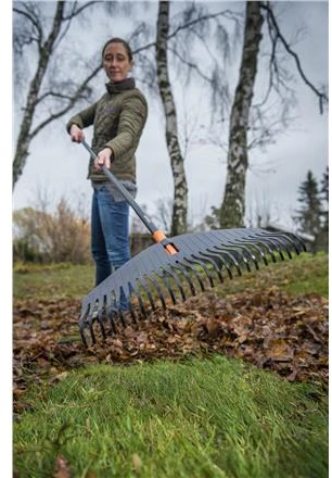 Fiskars Solid L lapu grābekļa galva 52 cm