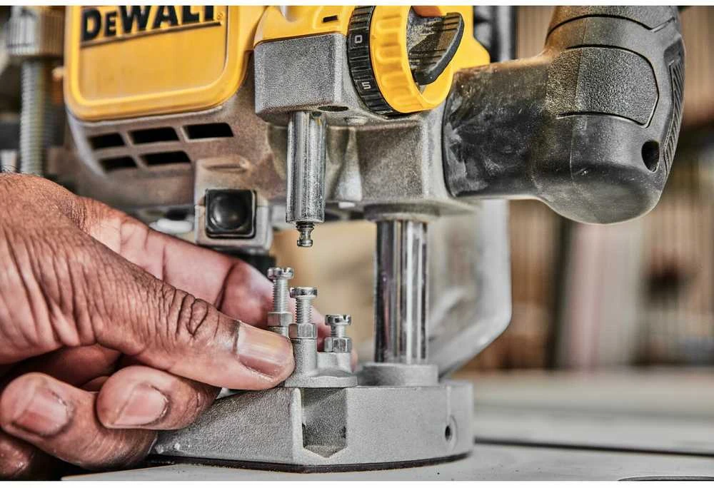 Freza DeWalt DWE625; 2300 W