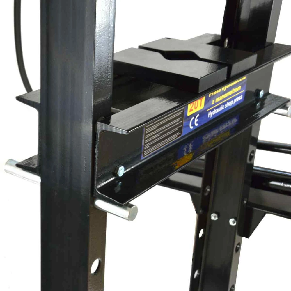 Geko hidraulinis presas su manometru. 20T G02087 - G02087