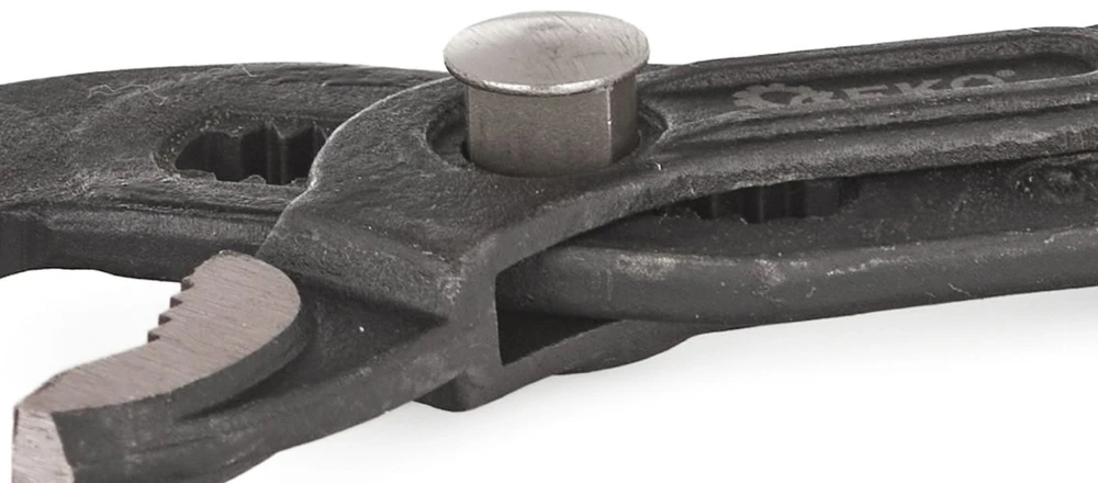 Geko Reguliuojamos replės Universalios CrV 175mm su gumine rankena