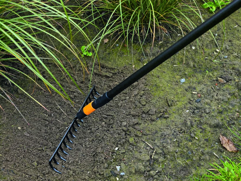 Fiskars Soil Rake