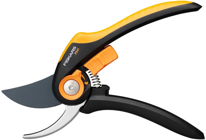 Fiskars Plus SmartFit sekatorius prasilenkiančiais ašmenimis (P541) 1057169