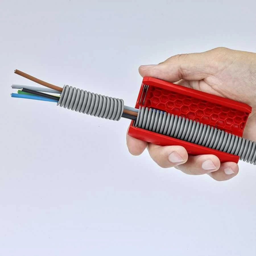 Laidų pjovimo-nuizoliavimo įrankis KNIPEX TwistCut