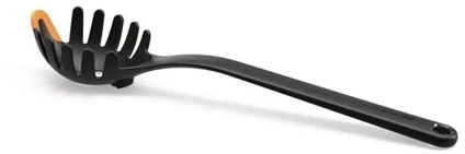 Šaukštas makaronams Fiskars 1027301, 37 cm, juoda sp./oranžinė sp.
