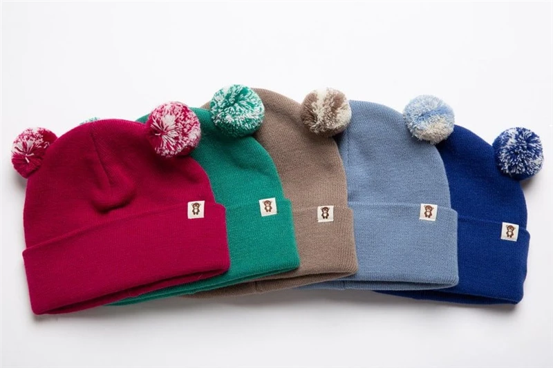 Knitas KEPURĖ DVIGUBA VAIKIŠKA SU BUMB 074 48-52