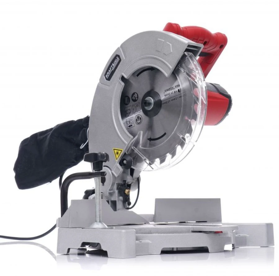 Kraftdele Kraftampdele Stalinis diskinis pjūklas KD3013 2200W 210mm su lazeriu