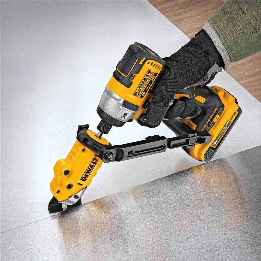 DeWALT suktuvo adapteris skardai kirpti DT70620