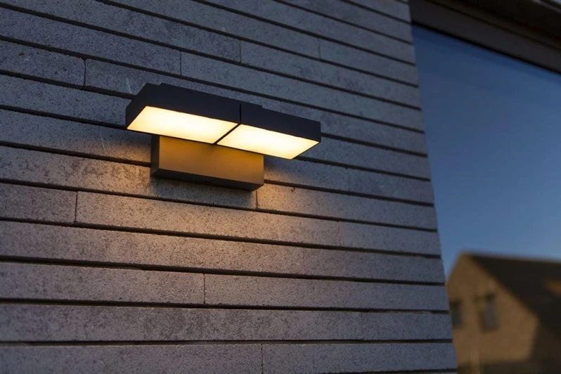 Lutec Outdoor LED Lamp. 13W. 3000-4000K. 1000lm. IP65