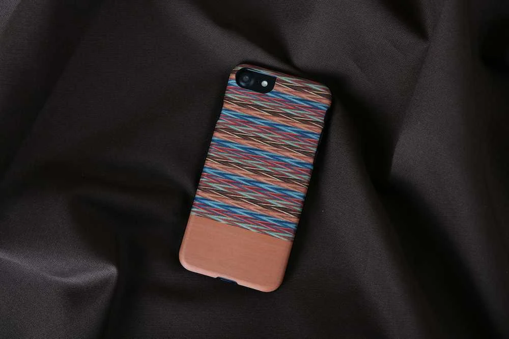 Dėklas MAN&WOOD case for iPhone 7/8 browny check juodas
