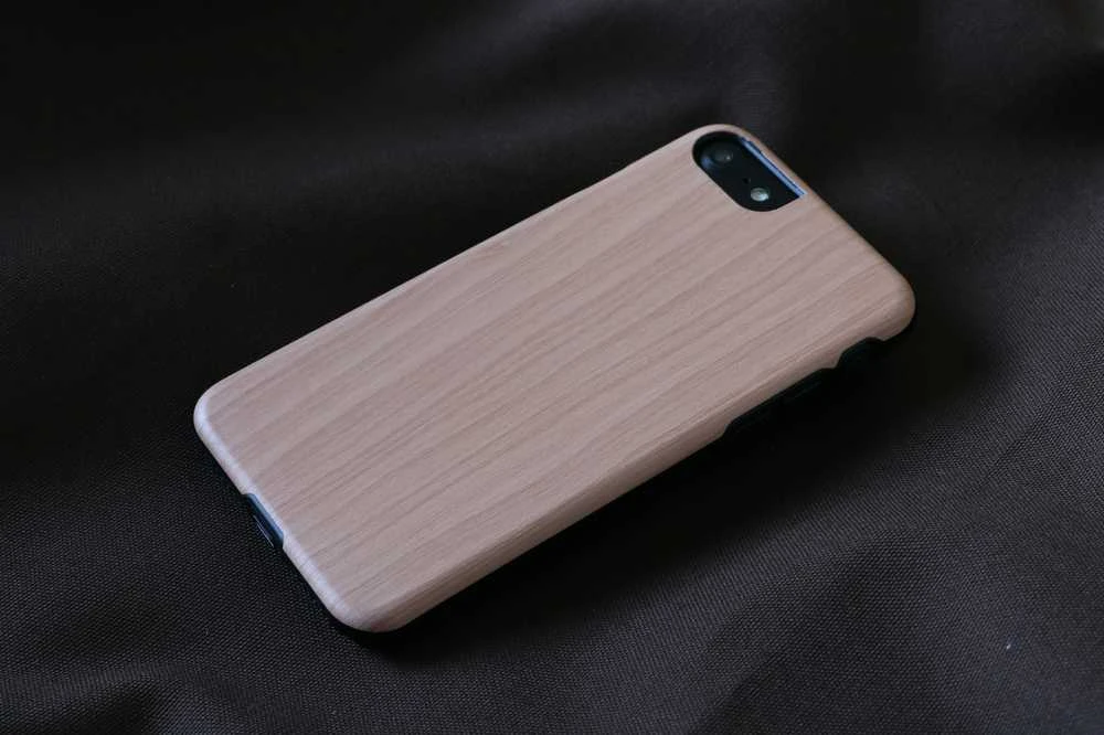 MAN&WOOD dėklas skirtas Apple iPhone 7/8 ampero juodos spalvos