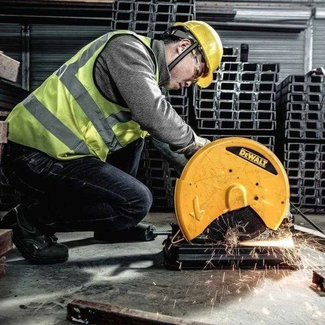 DEWALT metalo pjovimo staklės D28710V 2200W 355mm
