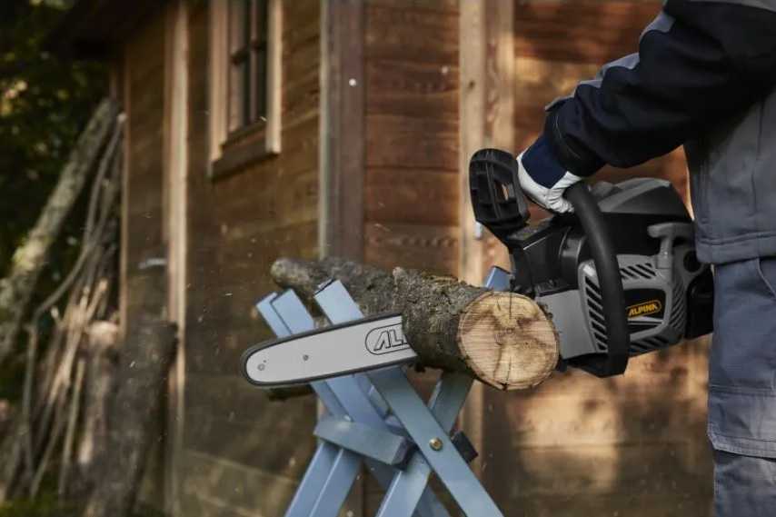 Grandininis pjūklas Alpina ACS 39; 1,2 kW; 35 cm juosta; benzininis