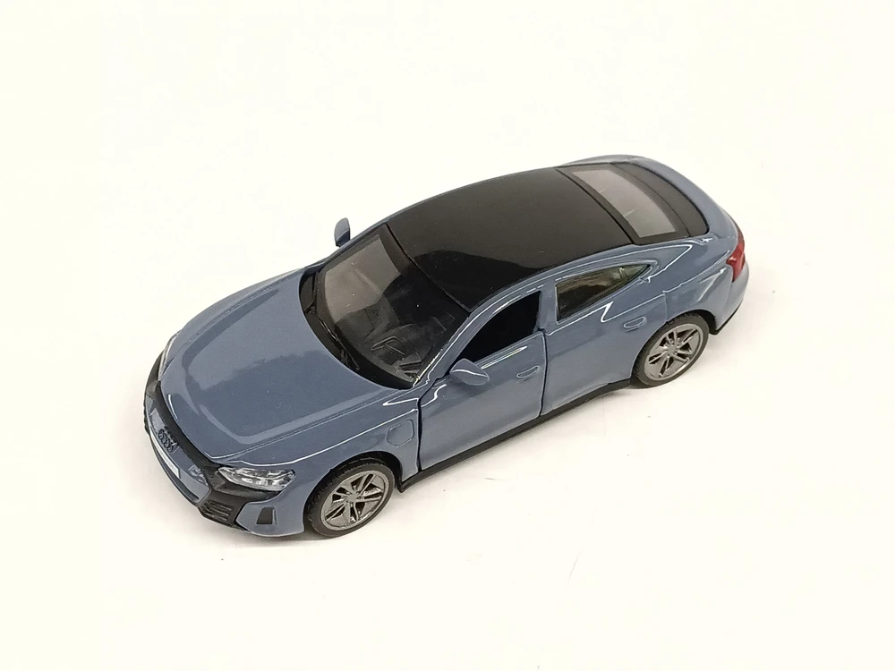 MSZ Automobilio modelis Audi E-tron GT, 1:43