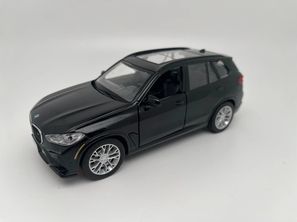 MSZ Automobilis BMW X5M, 1:32