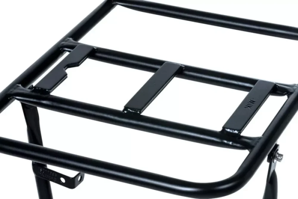 BASIL Front Carrier L, juodas