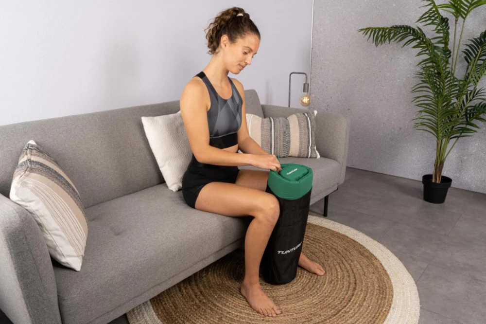 Kilimėlis TUNTURI ACUPRESSURE MAT AND PILLOW Žalias