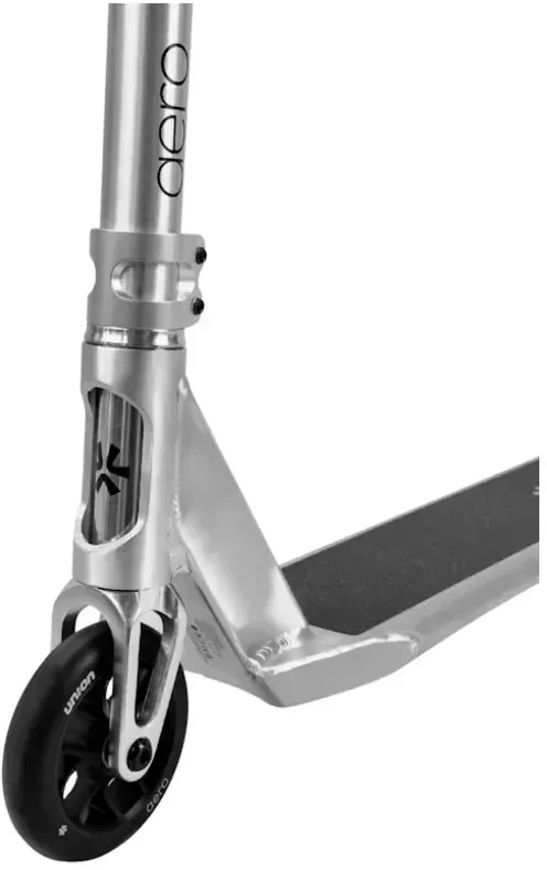 None Trikimoto paspirtukas Union Aero M, juodas/neapdorotas