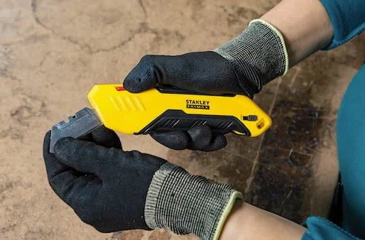 Peilis keičiamais ašmenimis Stanley FatMax FMHT10369-0
