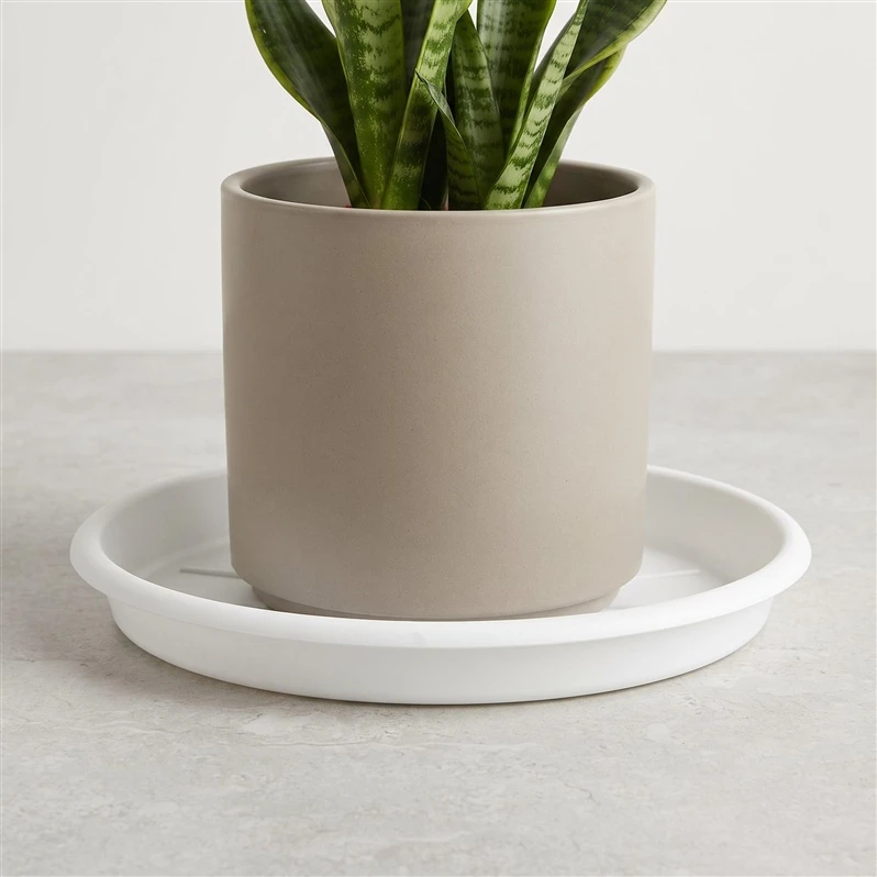 Plastikinė vazono lėkštė DOMOLETTI STTE0031-110.DIA31 cm.balta