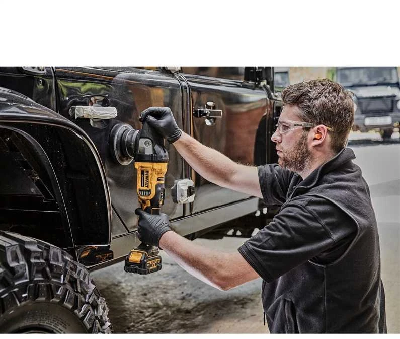 DeWalt Akumuliatorinis poliruoklis DCM848N 18 V, 125mm, be akumuliatoriaus ir kroviklio