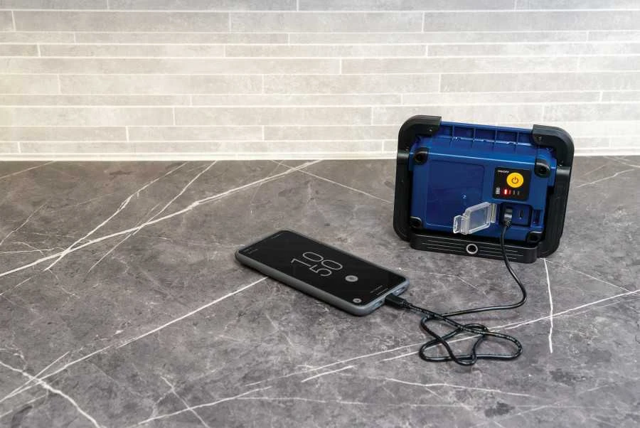 Šviestuvas su integruota ličio jonų baterija THE PORTABLE, 1000 Lm., RAPID