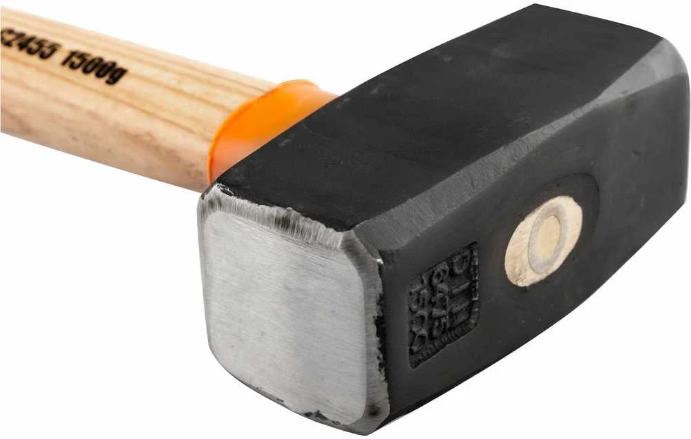 Kūjis su medine rankena Richmann C2455; 1,5kg