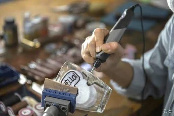 Dremel 2050-15 STYLO multifunkc. įrankis su 15 priedų 9 W