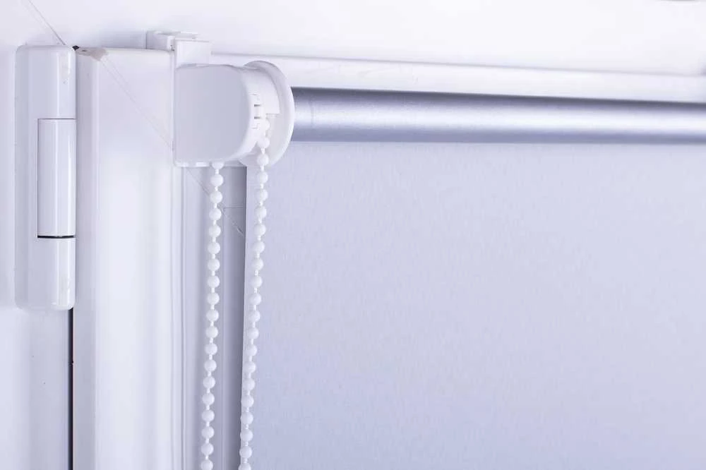 Domoletti ROLLER BLIND MINI B/O 054 73X150